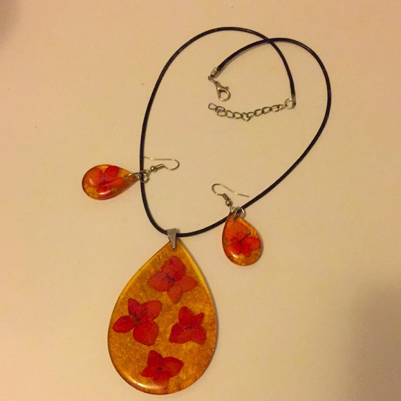 Orange Flower Black Cord and Silver Clasp Set - Picture 2 of 12